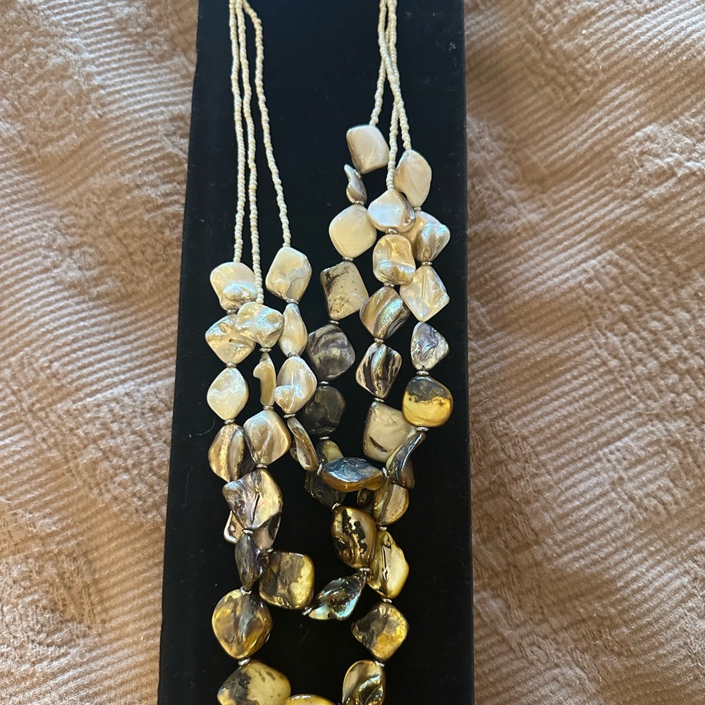 New York & Company Layered Shell Necklace - Cream and Brown - Picture 6 of 9